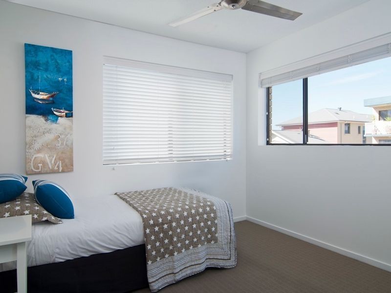 4/1 Burke Street, Golden Beach QLD 4551
