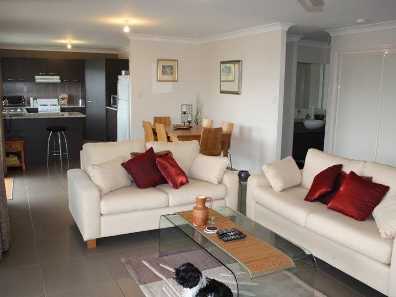 2 Woodpecker Close, Maleny QLD 4552