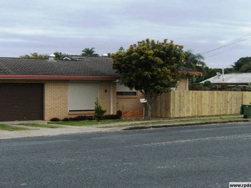 2/2 Kalinga Street, Caloundra QLD 4551