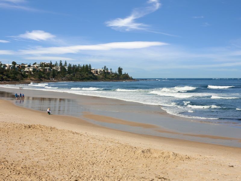 2-1 Bulcock Beach Esplanade (Dingle Avenue), Caloundra QLD 4551