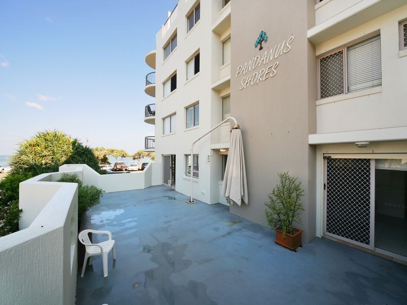 2-1 Bulcock Beach Esplanade (Dingle Avenue), Caloundra QLD 4551