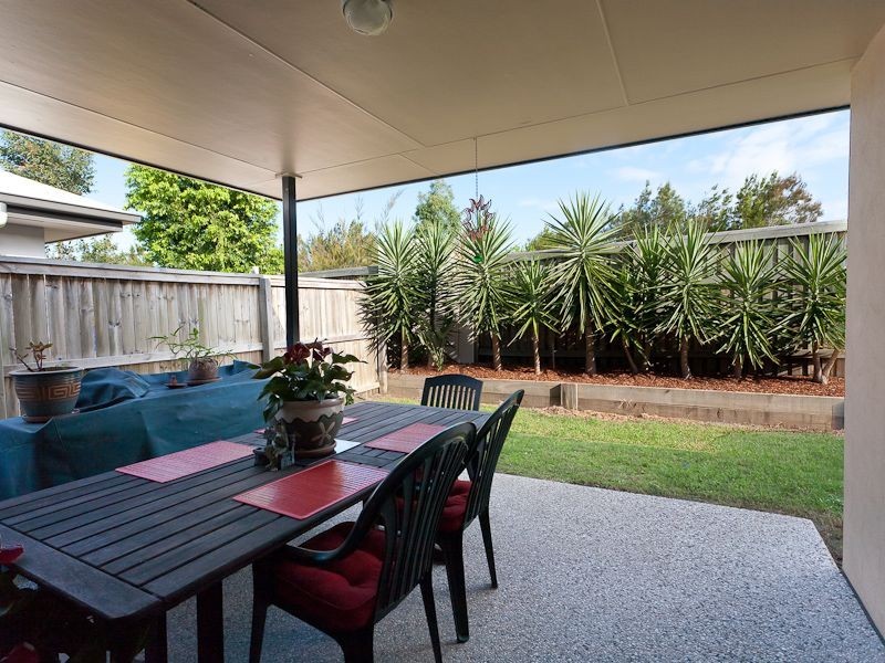 15 Alicia Circuit, Little Mountain QLD 4551