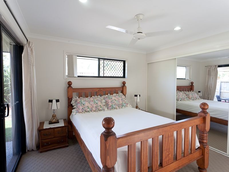 15 Alicia Circuit, Little Mountain QLD 4551