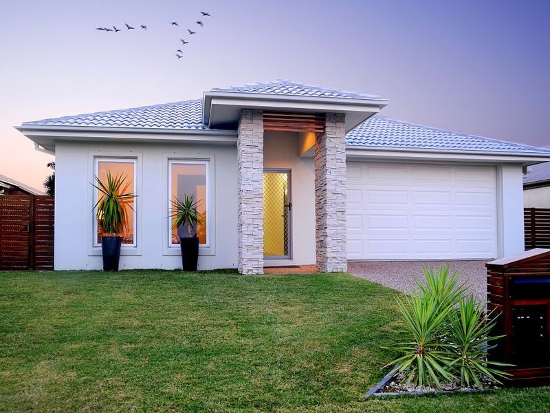41 Alicia Circuit, Little Mountain QLD 4551