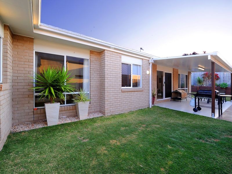 41 Alicia Circuit, Little Mountain QLD 4551