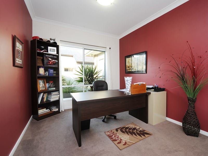 41 Alicia Circuit, Little Mountain QLD 4551