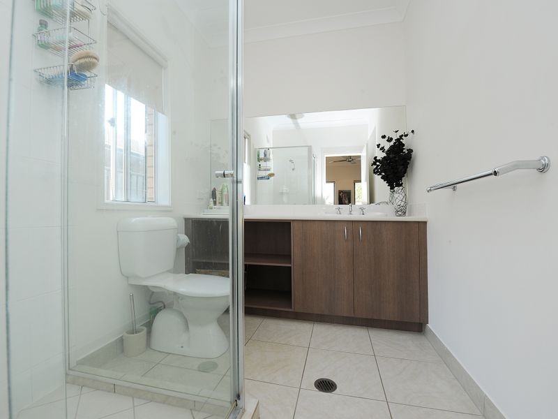 41 Alicia Circuit, Little Mountain QLD 4551