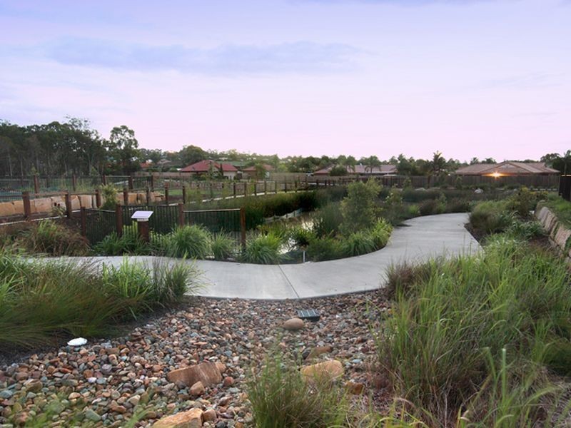 89 Little Mountain Dr, Little Mountain QLD 4551