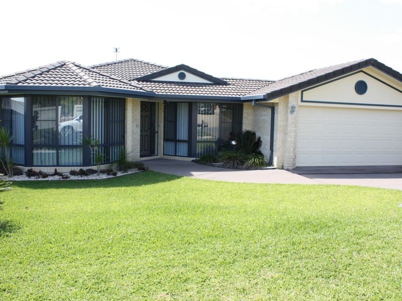 3 Eastern Rise, Little Mountain QLD 4551