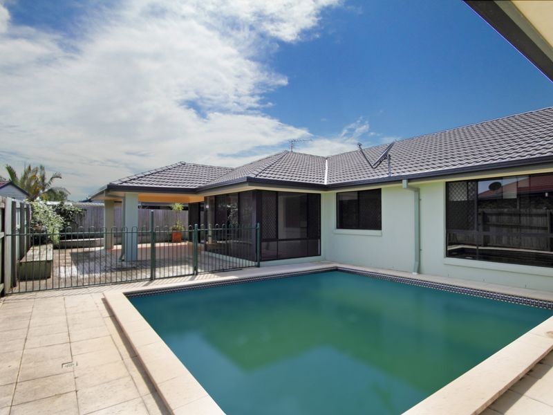4 Prow Street, Caloundra West QLD 4551