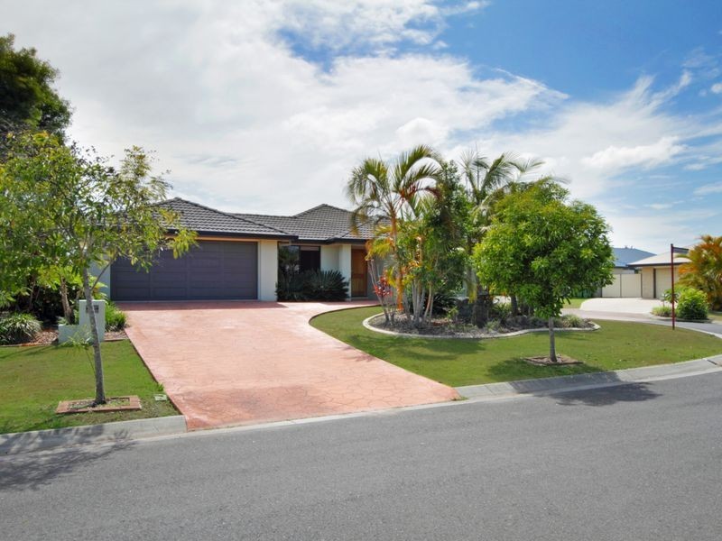 4 Prow Street, Caloundra West QLD 4551
