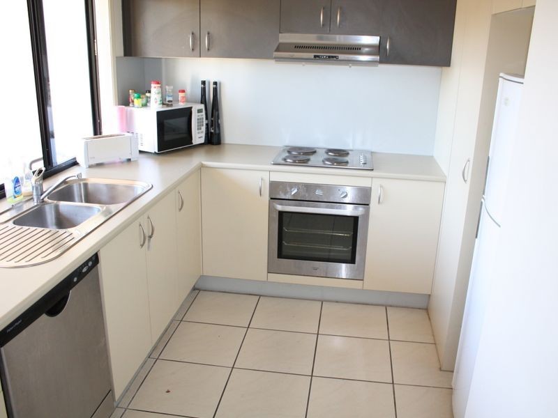 10/8 Primary School Court, Maroochydore QLD 4558