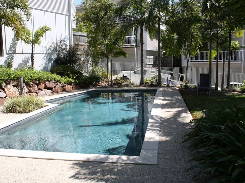 6-37 Arthur Street, Caloundra QLD 4551