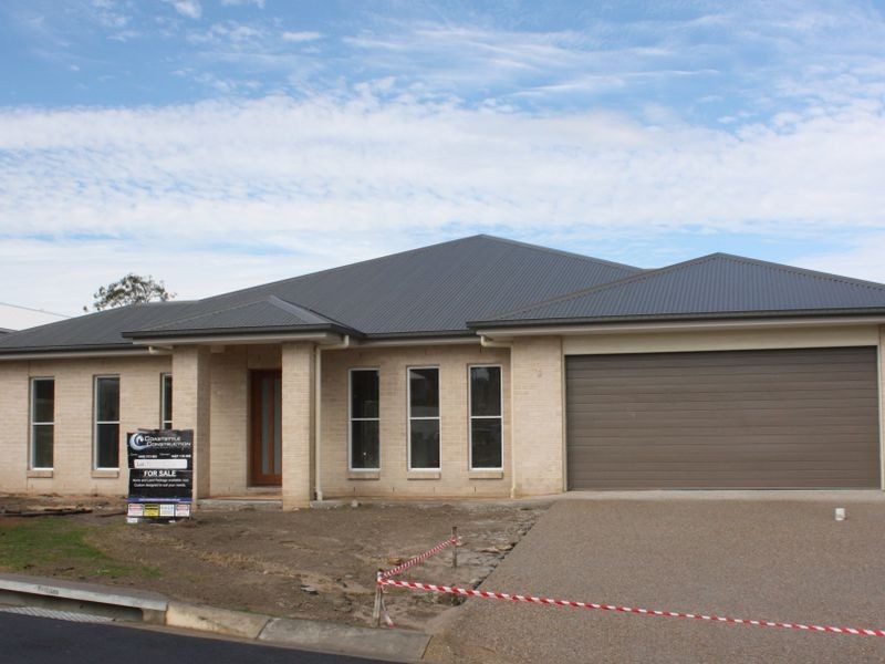 6 Parkview, Little Mountain QLD 4551