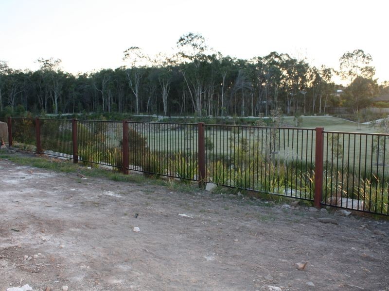 6 Parkview, Little Mountain QLD 4551