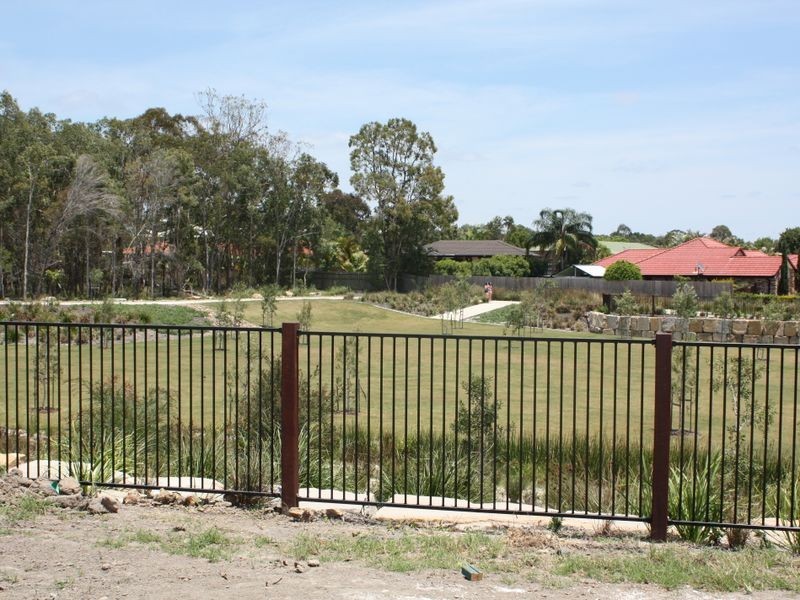 6 Parkview, Little Mountain QLD 4551