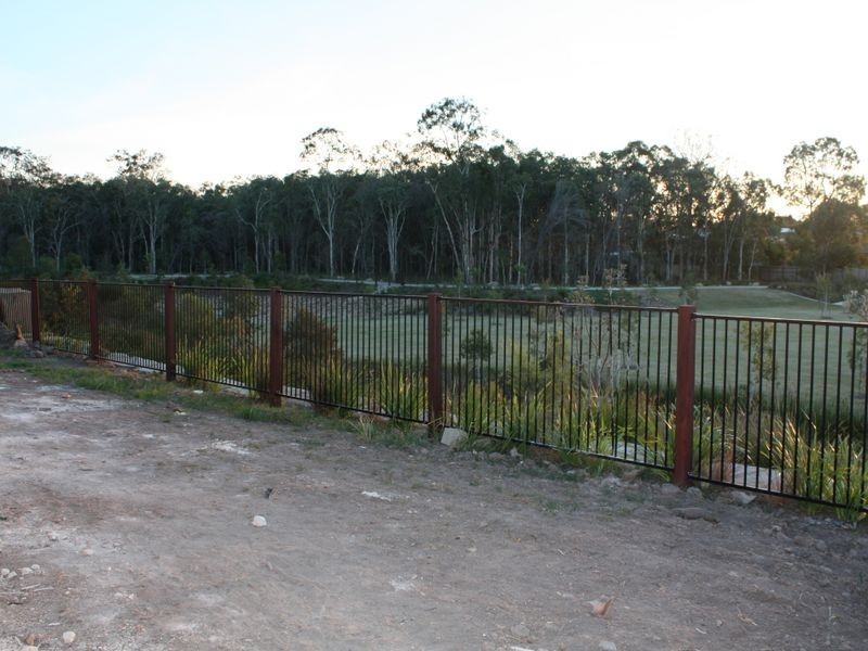 6 Parkview, Little Mountain QLD 4551