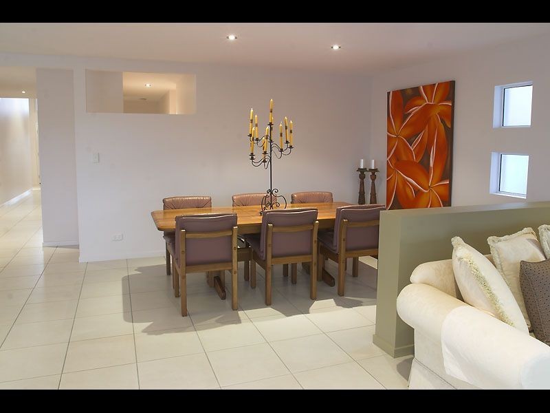 7 Easter Street, Kawana Island QLD 4575