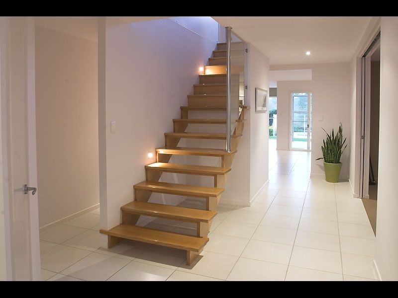 7 Easter Street, Kawana Island QLD 4575