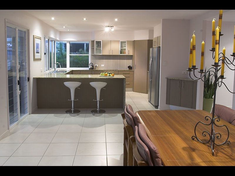 7 Easter Street, Kawana Island QLD 4575