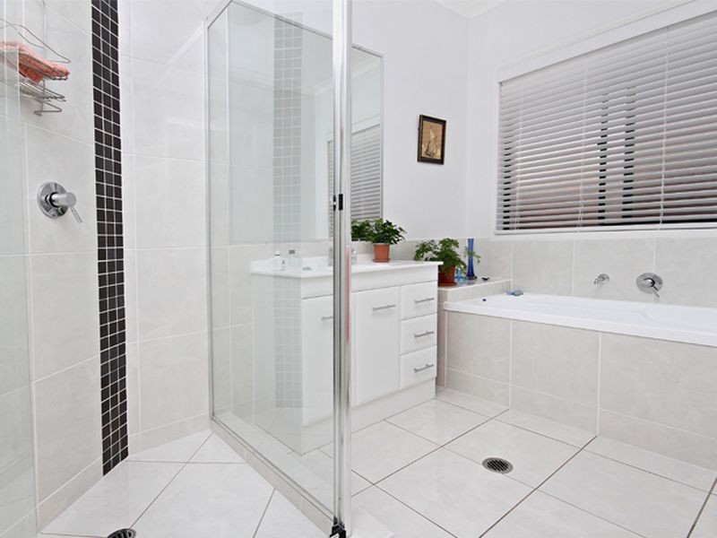 23 Rawson Street, Caloundra West QLD 4551