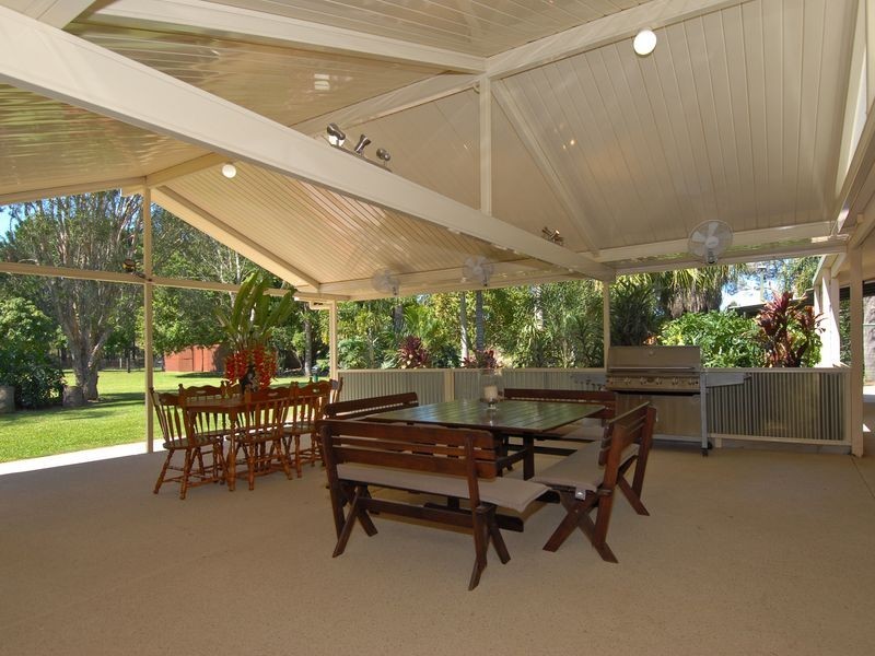 118 Bellay Road, Beachmere QLD 4510