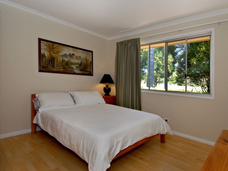 118 Bellay Road, Beachmere QLD 4510