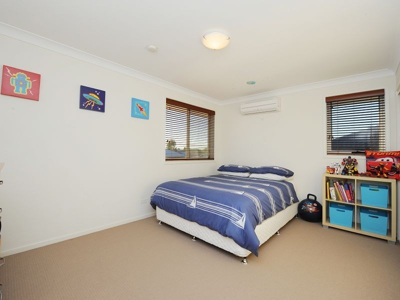 13 Tall Trees Way, Little Mountain QLD 4551