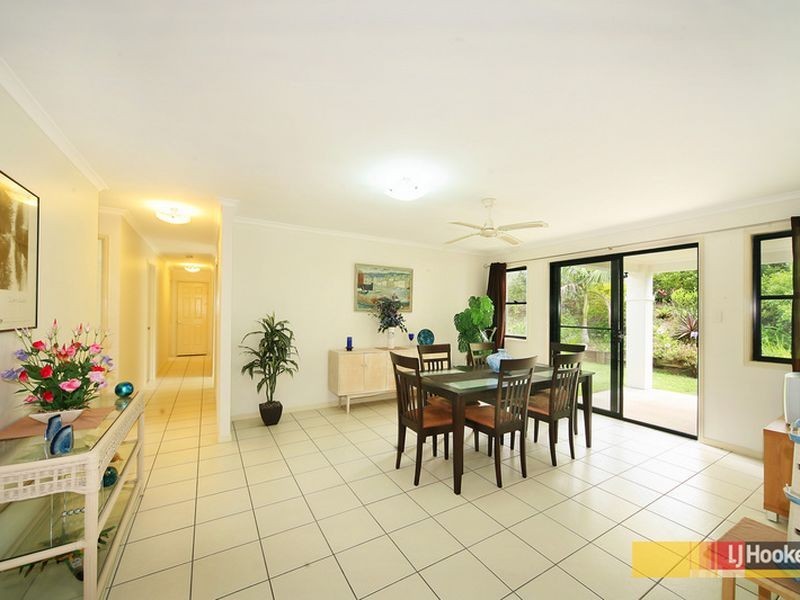 7 Carisbrook Court, Little Mountain QLD 4551