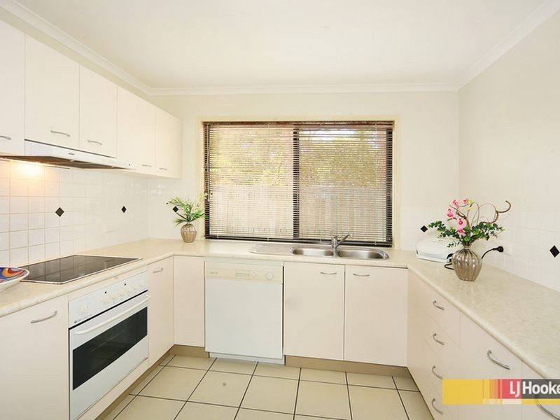 7 Carisbrook Court, Little Mountain QLD 4551