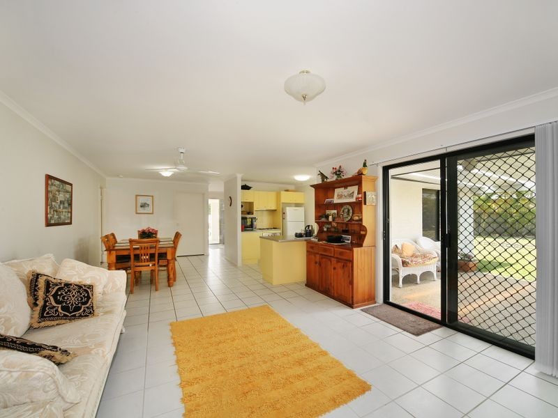 11 Dunbrody Street, Caloundra West QLD 4551