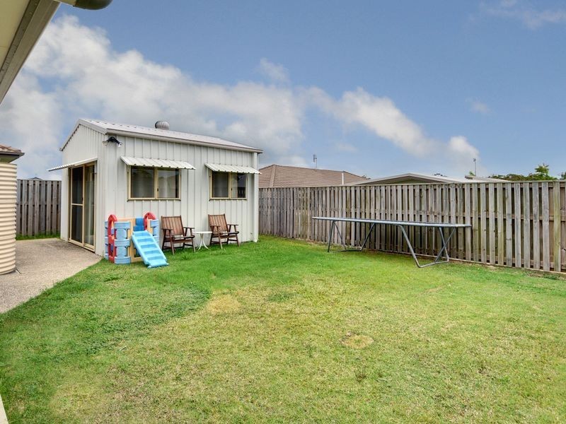 11 Elvena Circuit, Little Mountain QLD 4551