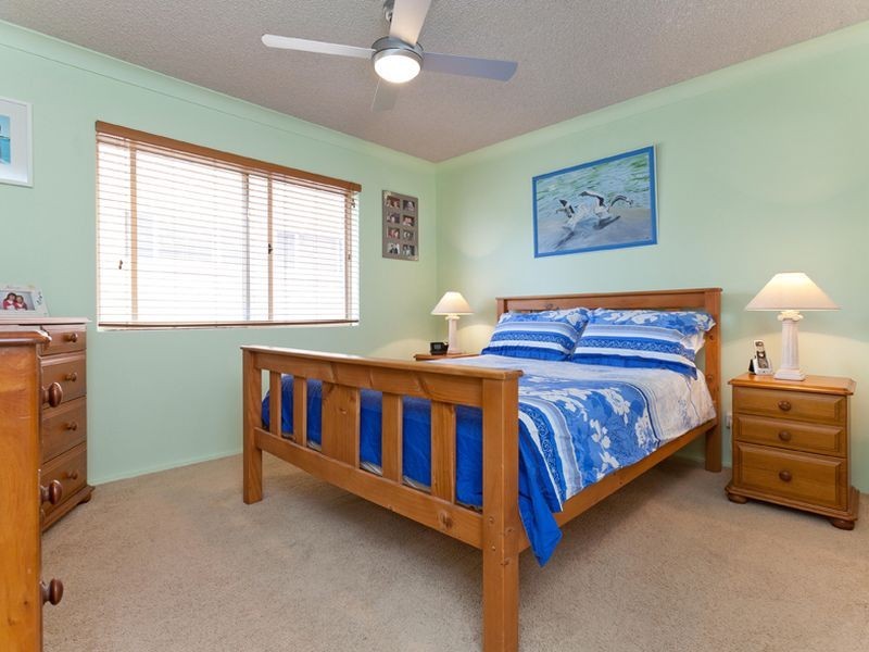 2/47 Esplanade, Golden Beach QLD 4551