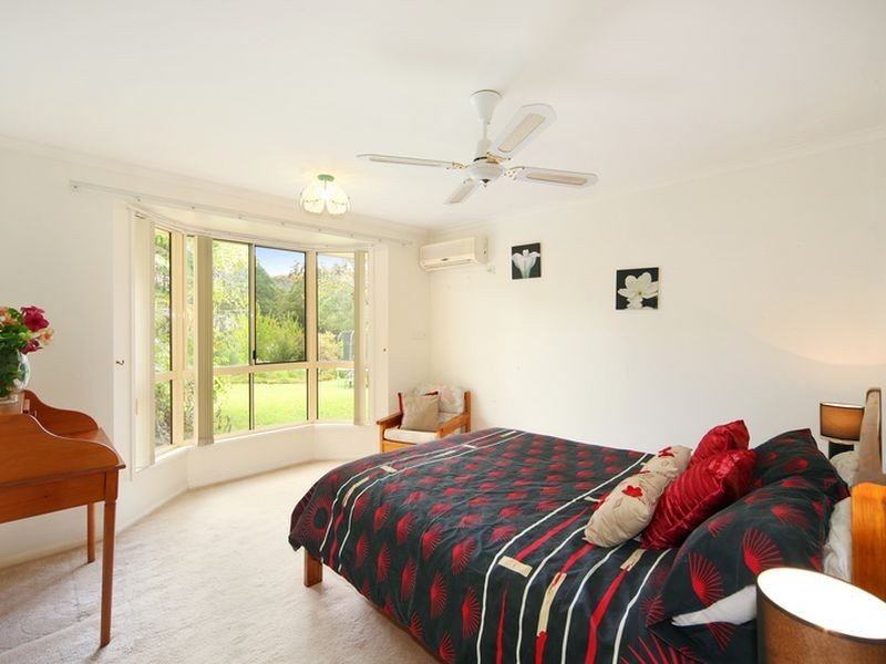 32 Gould Drive, Glass House Mountains QLD 4518