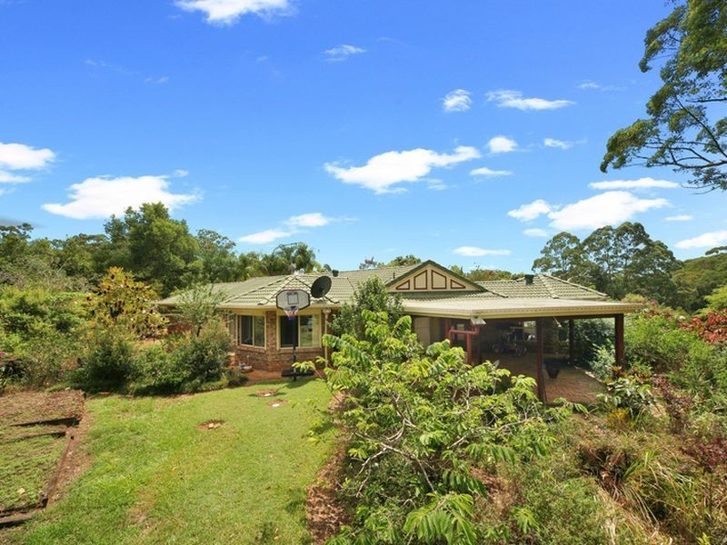 32 Gould Drive, Glass House Mountains QLD 4518