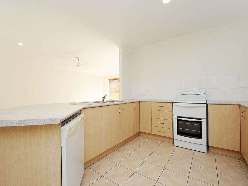 11 Centennial Place, Little Mountain QLD 4551
