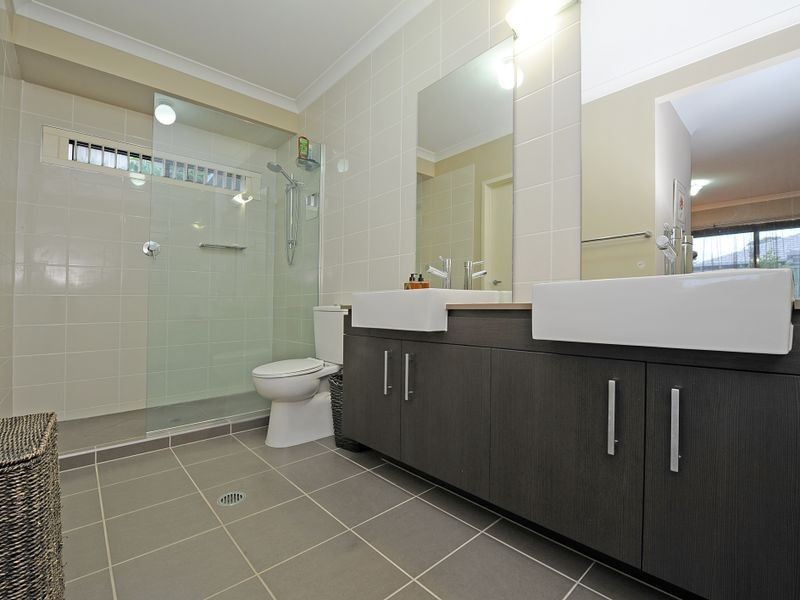 74 Little Mountain Drive, Little Mountain QLD 4551