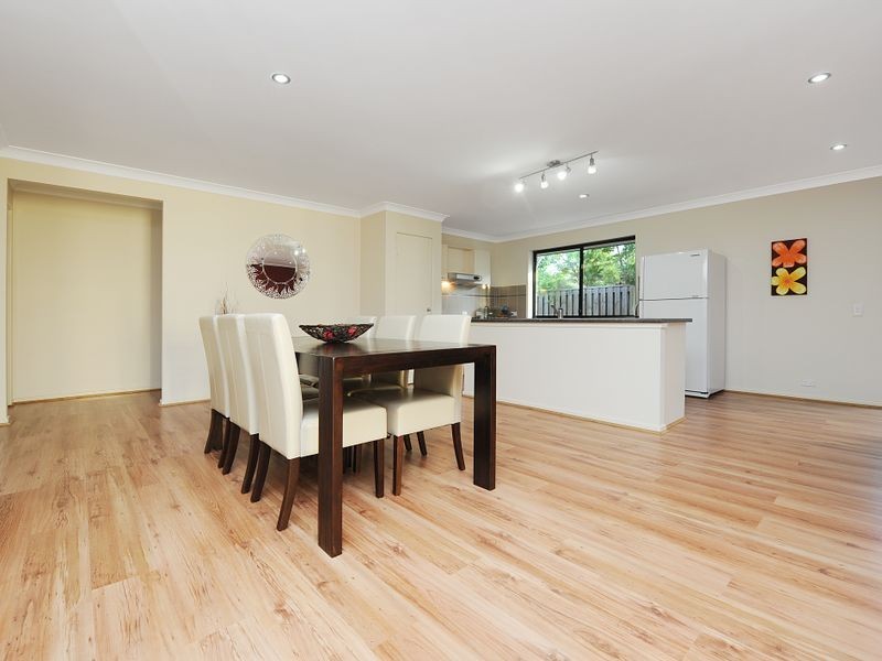 24 Alicia Circuit, Little Mountain QLD 4551