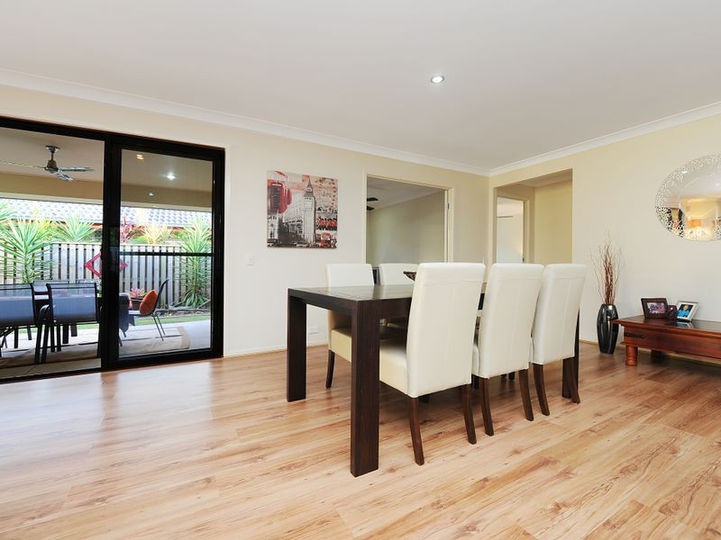 24 Alicia Circuit, Little Mountain QLD 4551