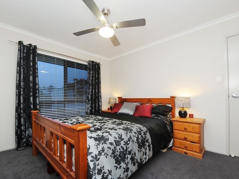 1 Acaciabark Place, Little Mountain QLD 4551