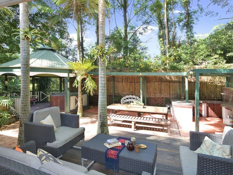11 Bella Street, Landsborough QLD 4550