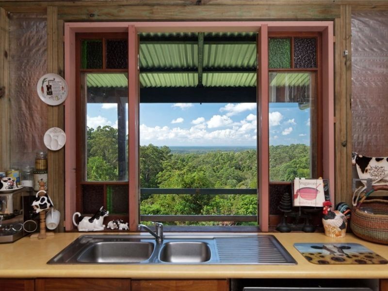 125 Old Maleny Road, Landsborough QLD 4550