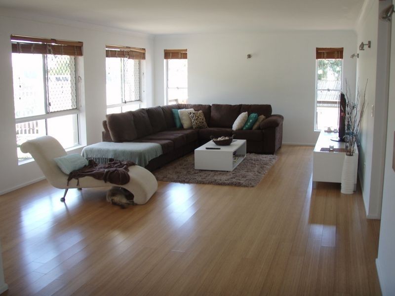 6 Oceanic Drive, Warana QLD 4575