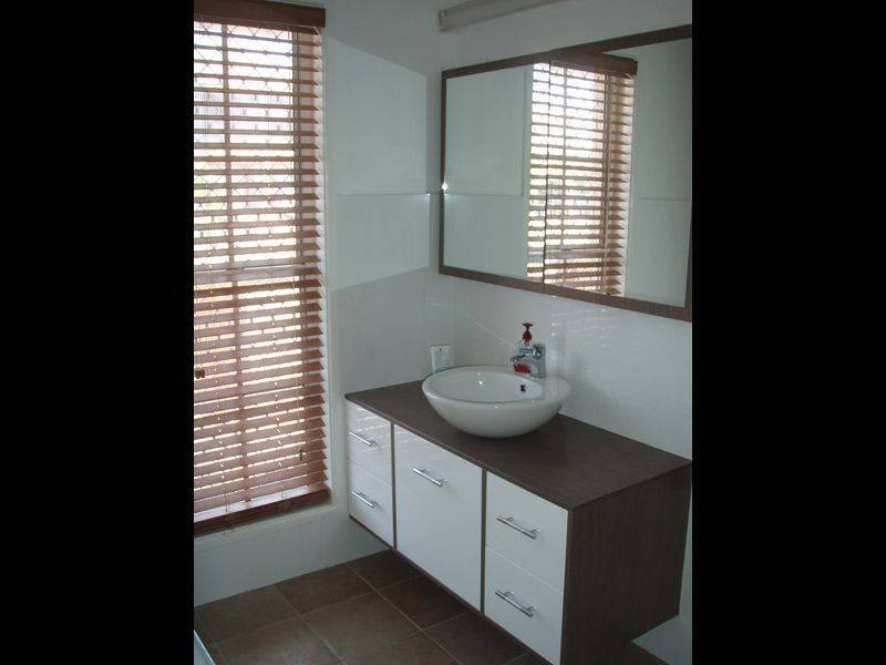 6 Oceanic Drive, Warana QLD 4575