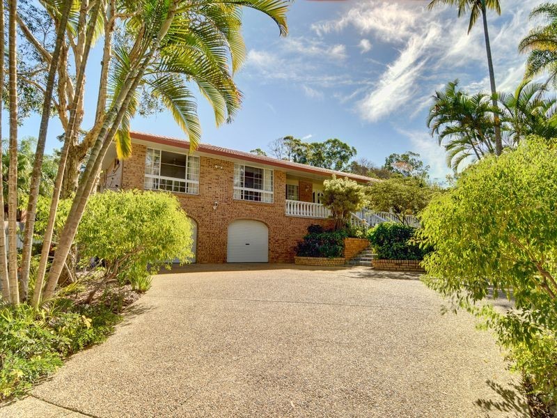 6 Lexington Drive, Little Mountain QLD 4551