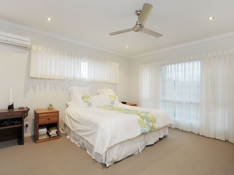 41 Highpark Crescent, Little Mountain QLD 4551