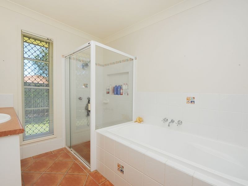 71 Koala Court, Little Mountain QLD 4551