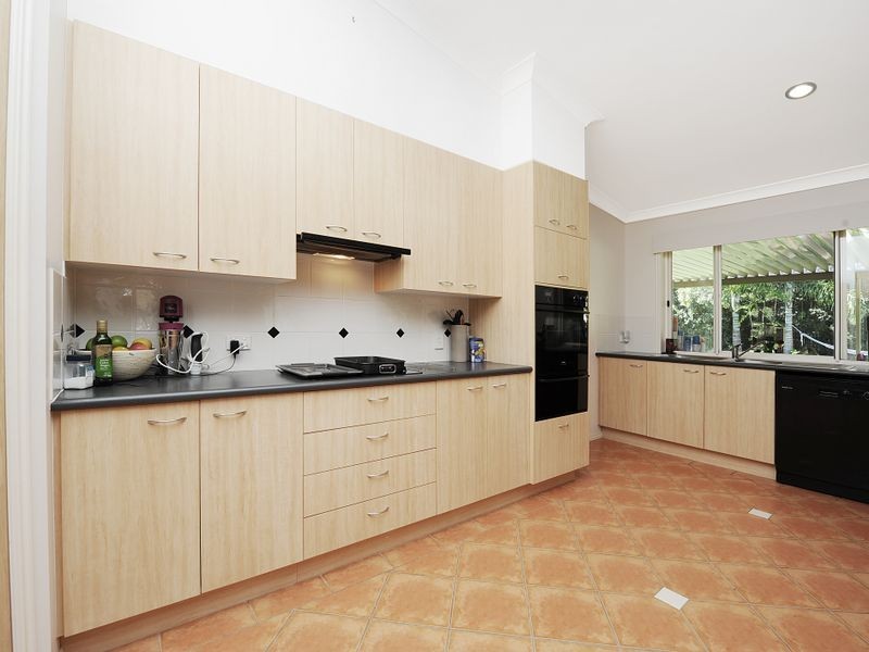 71 Koala Court, Little Mountain QLD 4551