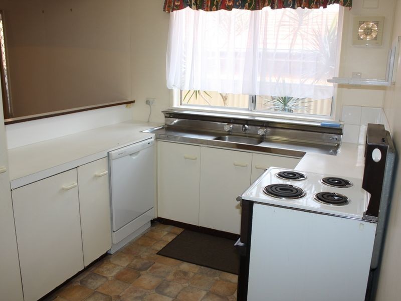 50 Henzell Street, Dicky Beach QLD 4551