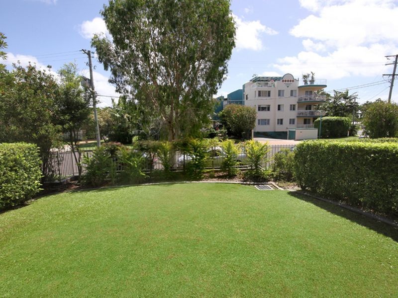 2/87-89 Duporth Avenue, Maroochydore QLD 4558